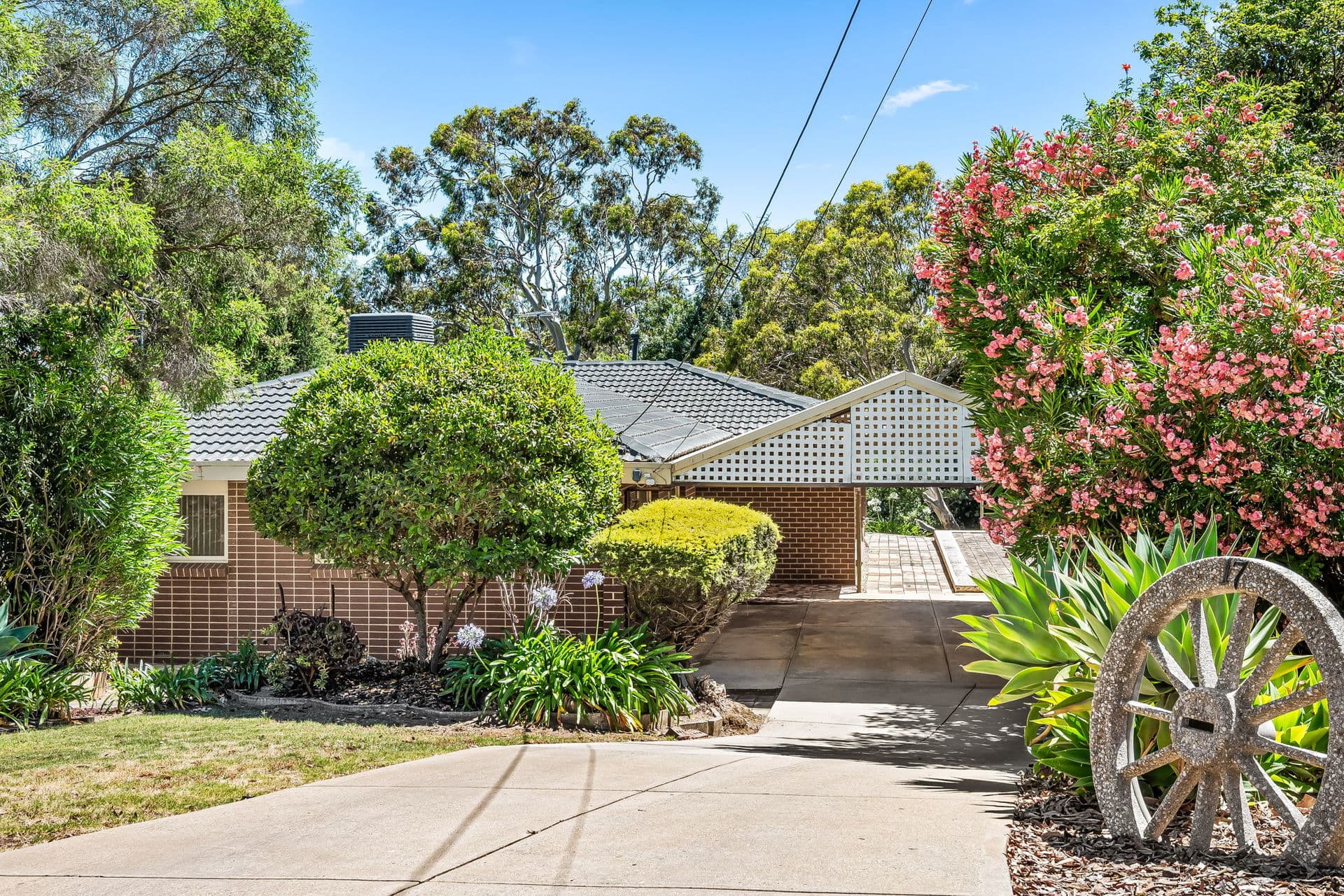17 Burnbank Grove, Athelstone - Image 1