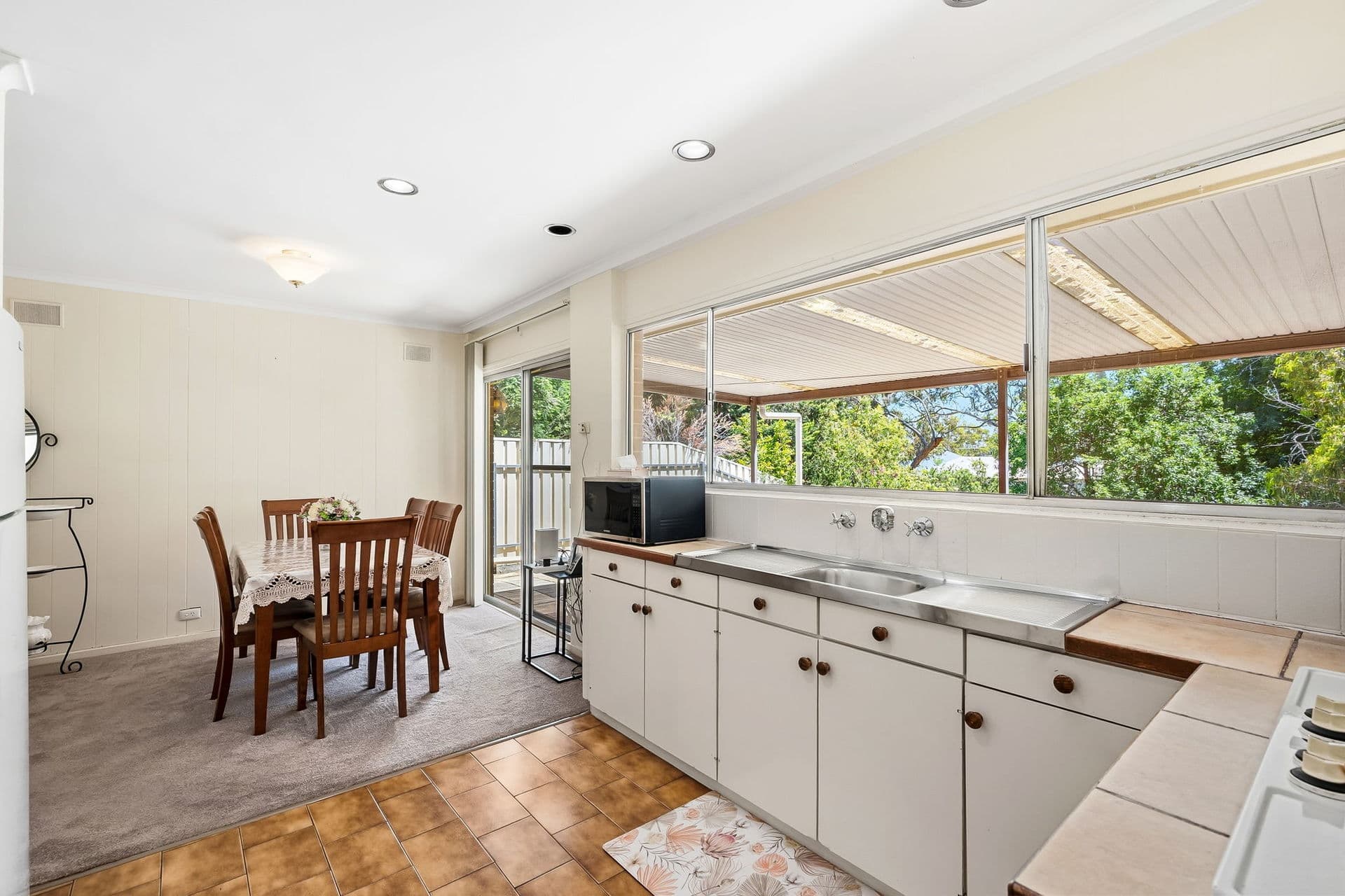 17 Burnbank Grove, Athelstone - Thumbnail 3