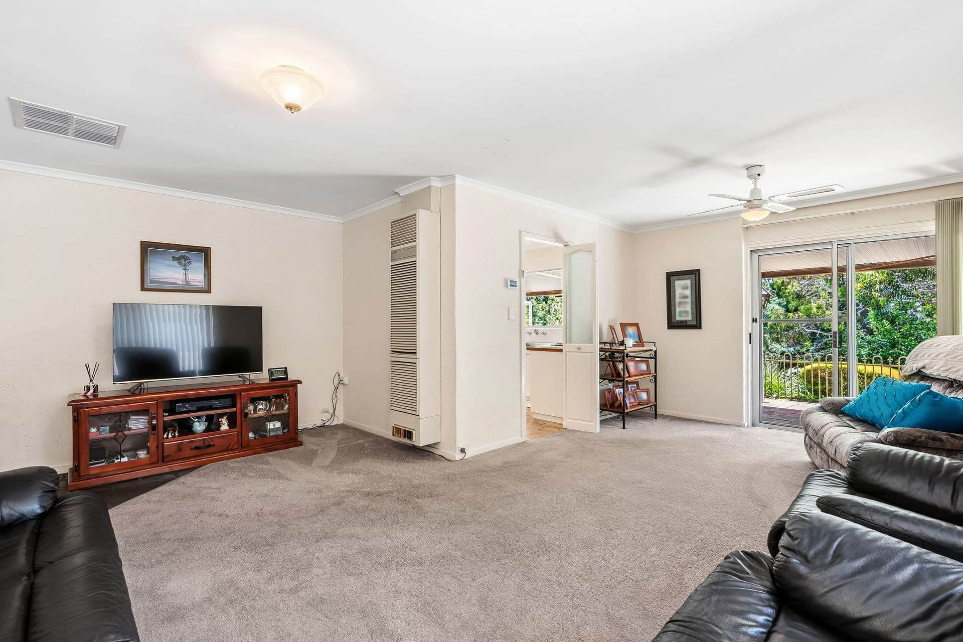 17 Burnbank Grove, Athelstone - Thumbnail 6