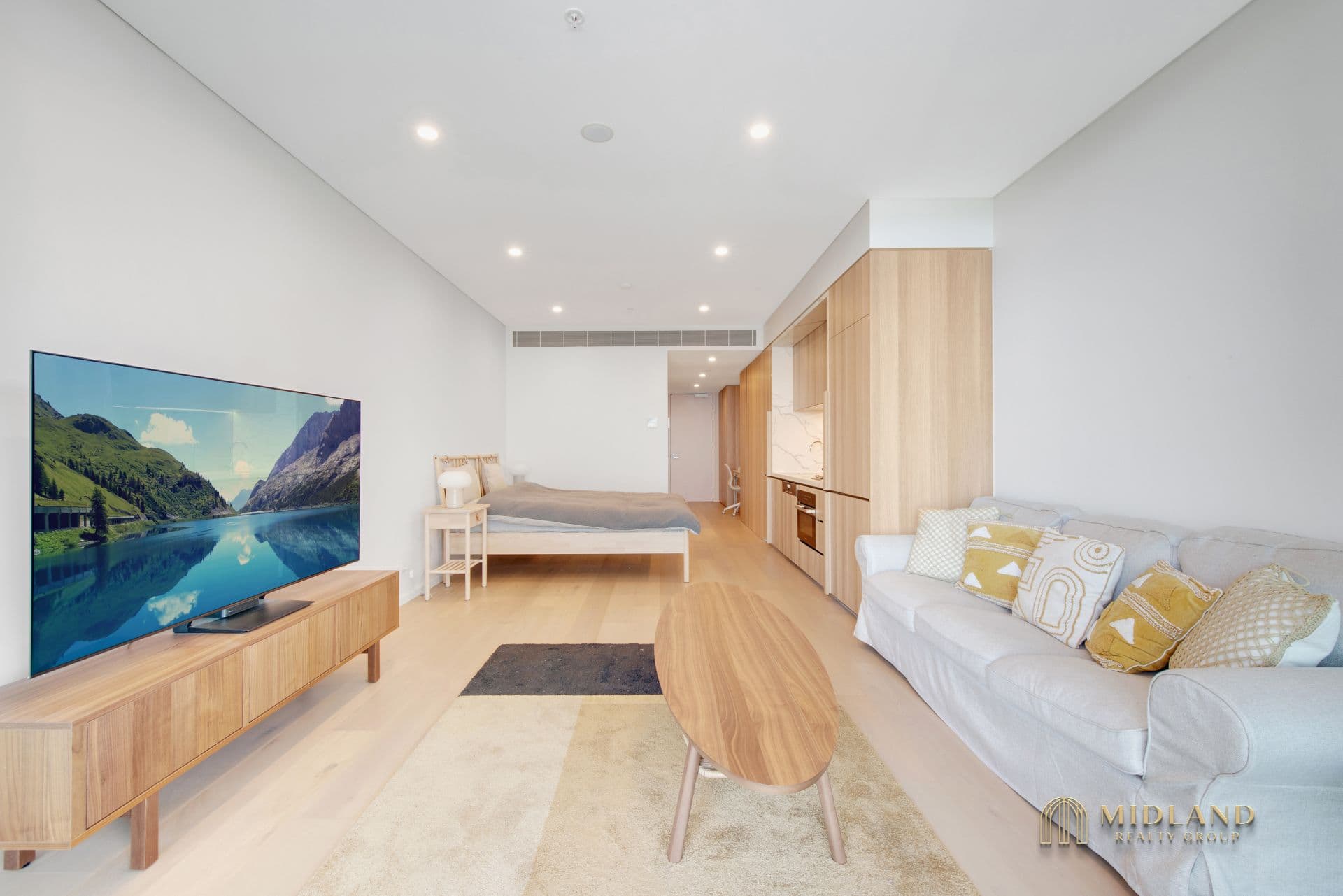 1705/500 Pacific Highway, St Leonards, St Leonards - Thumbnail 2
