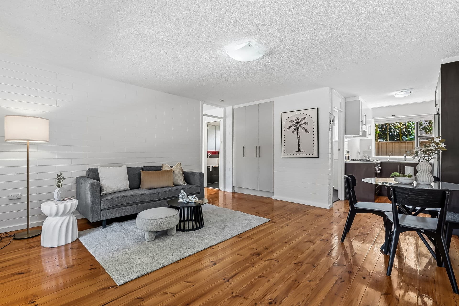 2/2-3 Birchmore Close, Plympton - Image 1