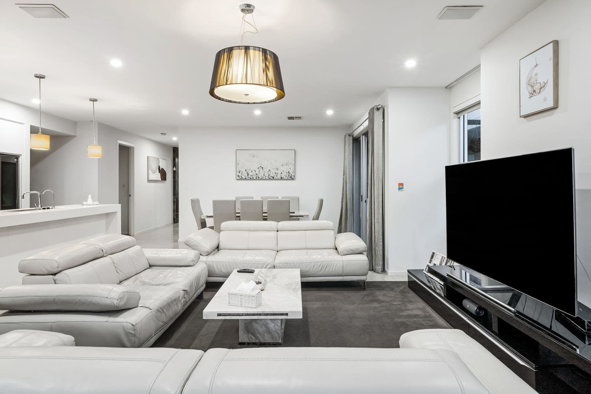 5 The Strand, Lightsview - Thumbnail 3