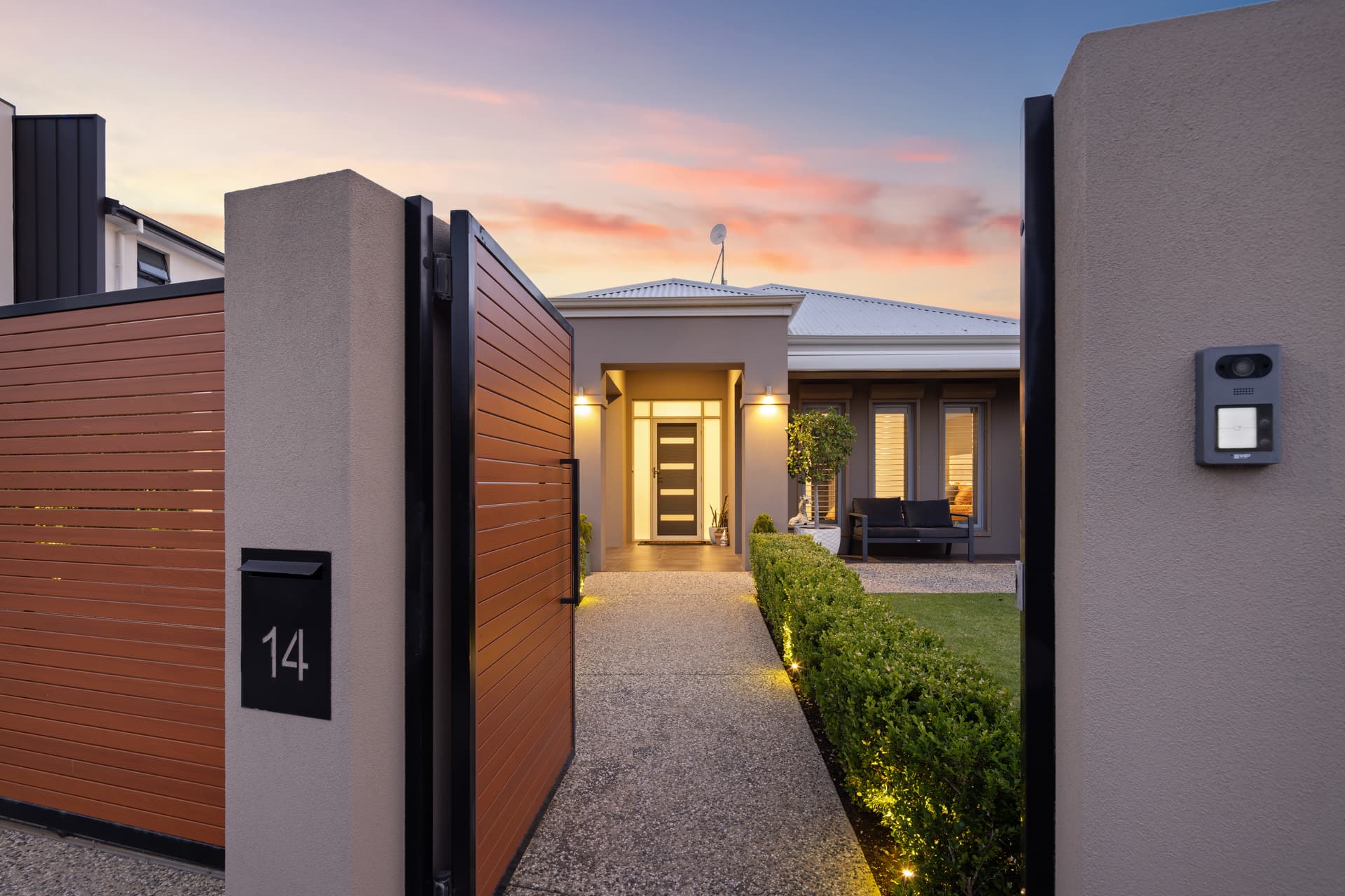 14 Gunnawarra Avenue, Camden Park - Thumbnail 2
