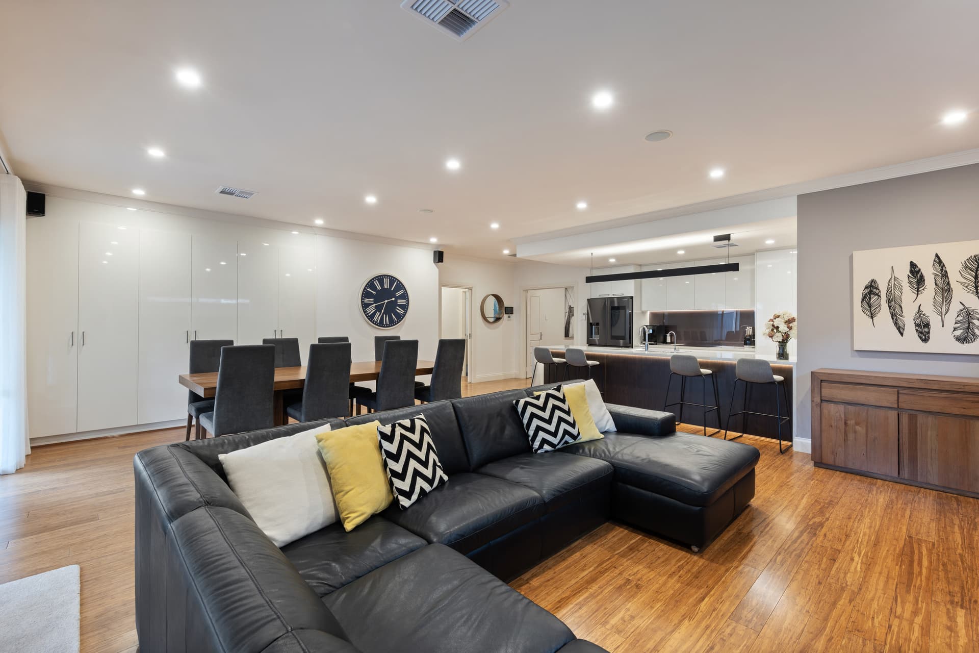 14 Gunnawarra Avenue, Camden Park - Thumbnail 3