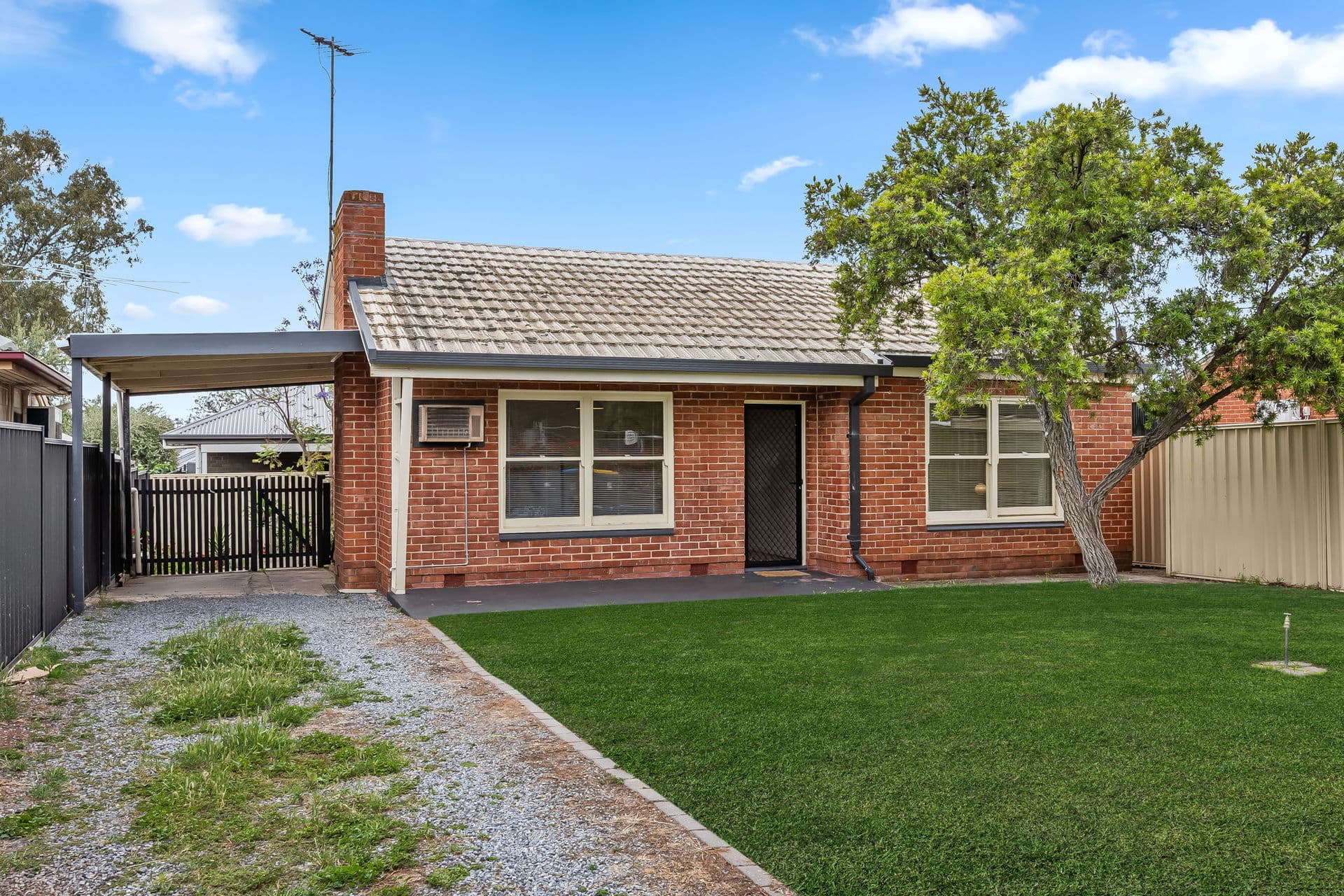 8 Turnbull Road, Enfield - Image 1