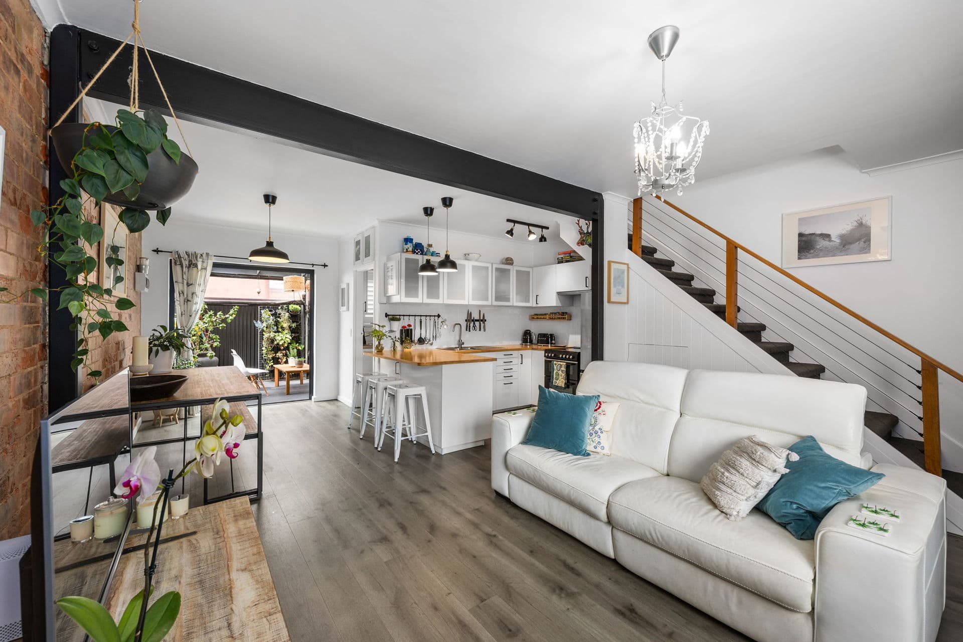 3/27 Howard Street, Beulah Park - Image 1