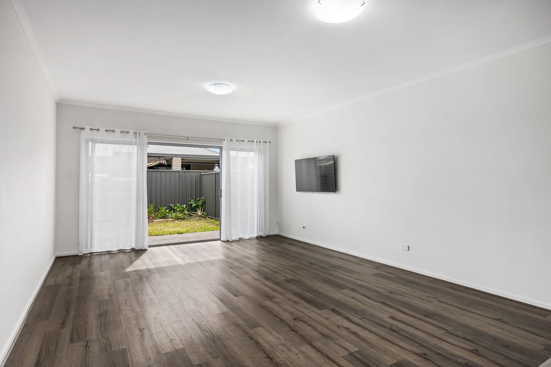 37 Kuranye Circuit, Largs North - Thumbnail 8