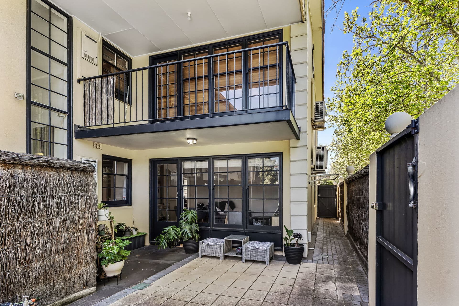 2/95 Wellington Square, North Adelaide - Image 1