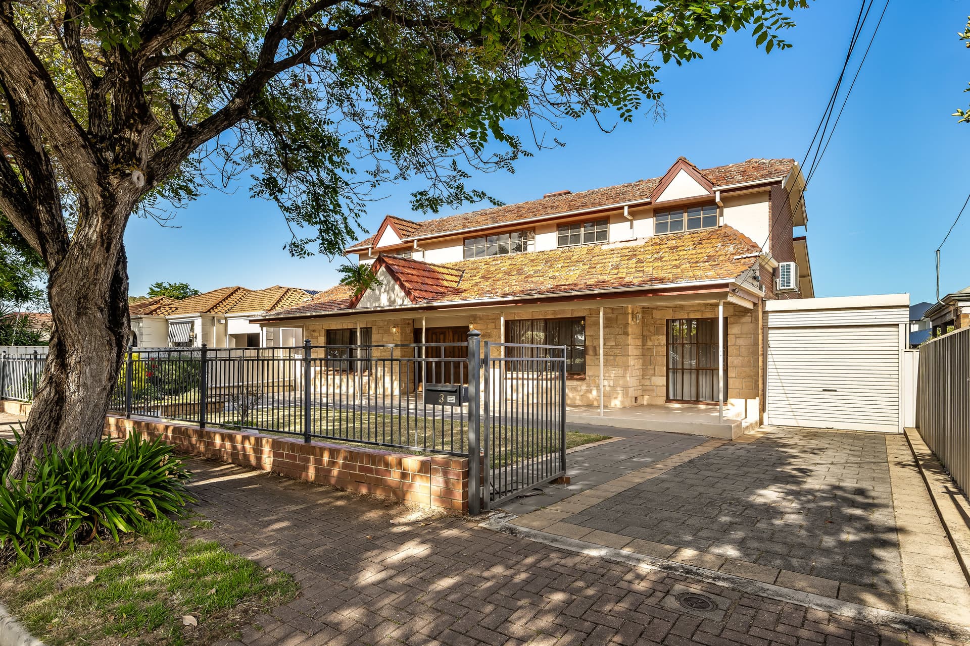 3 Fort Avenue, Kensington Gardens - Image 1