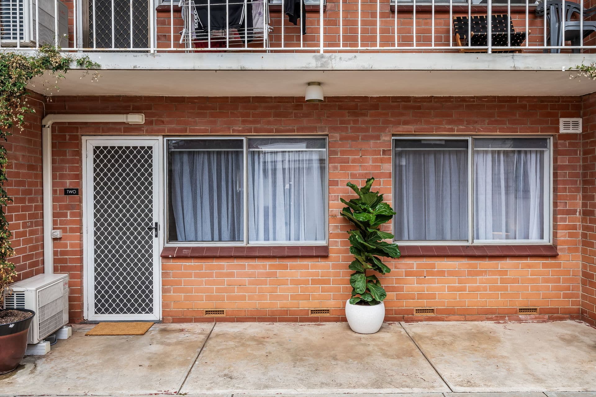 2/21 Moorhouse Avenue, Myrtle Bank - Thumbnail 2