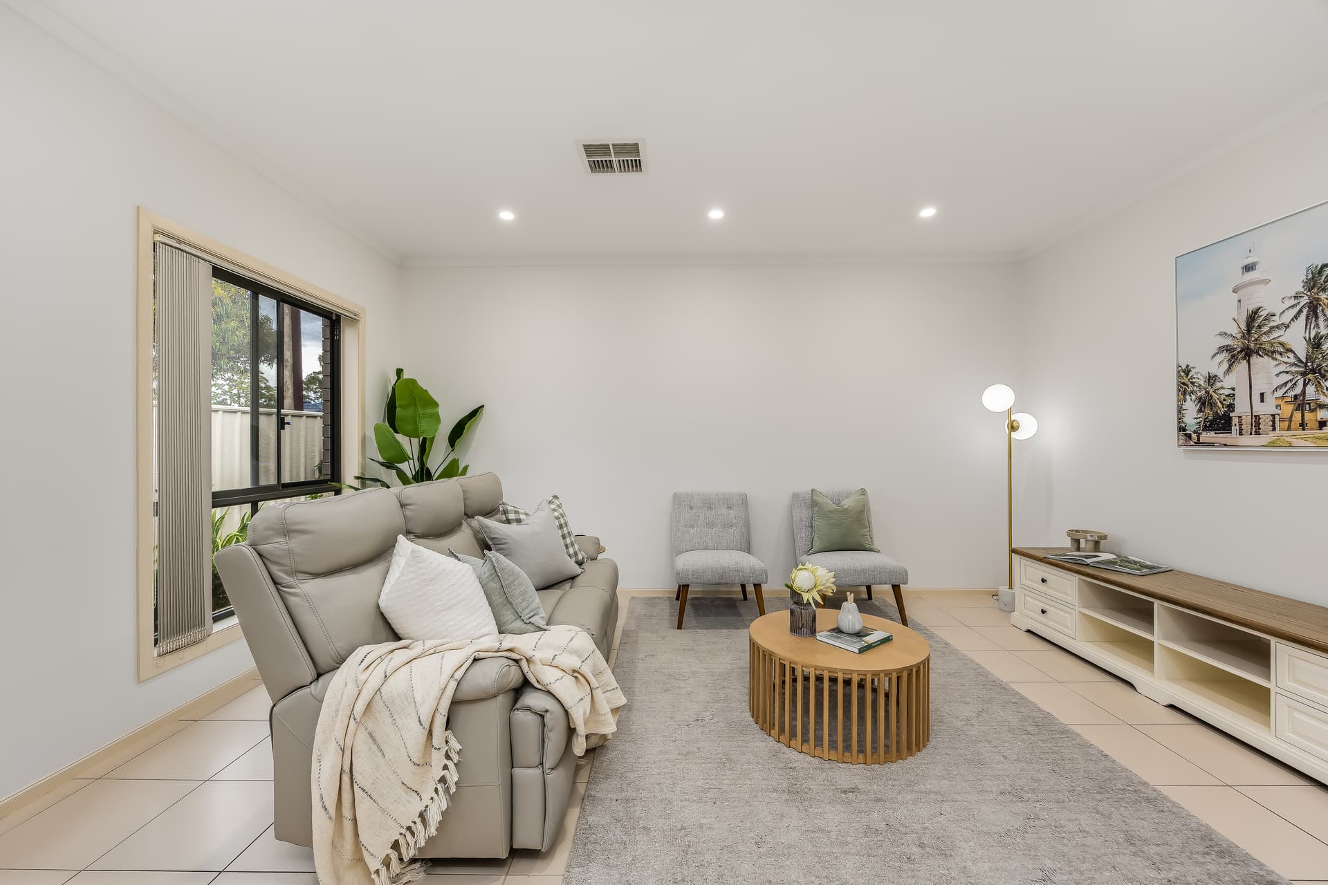 1C Thorne Crescent, Mitchell Park - Thumbnail 5