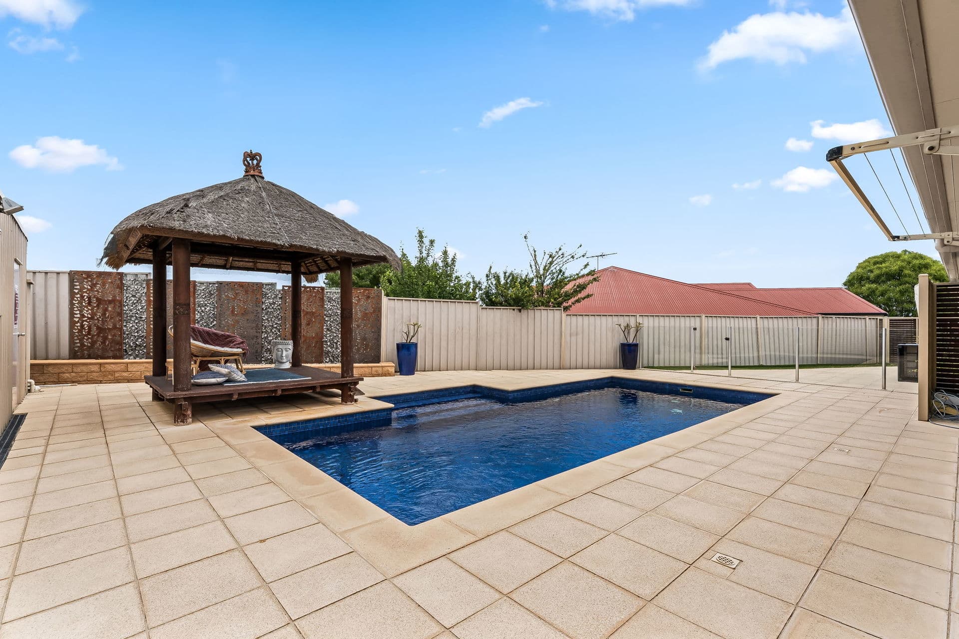 4 Harbury Court, Onkaparinga Hills - Thumbnail 3