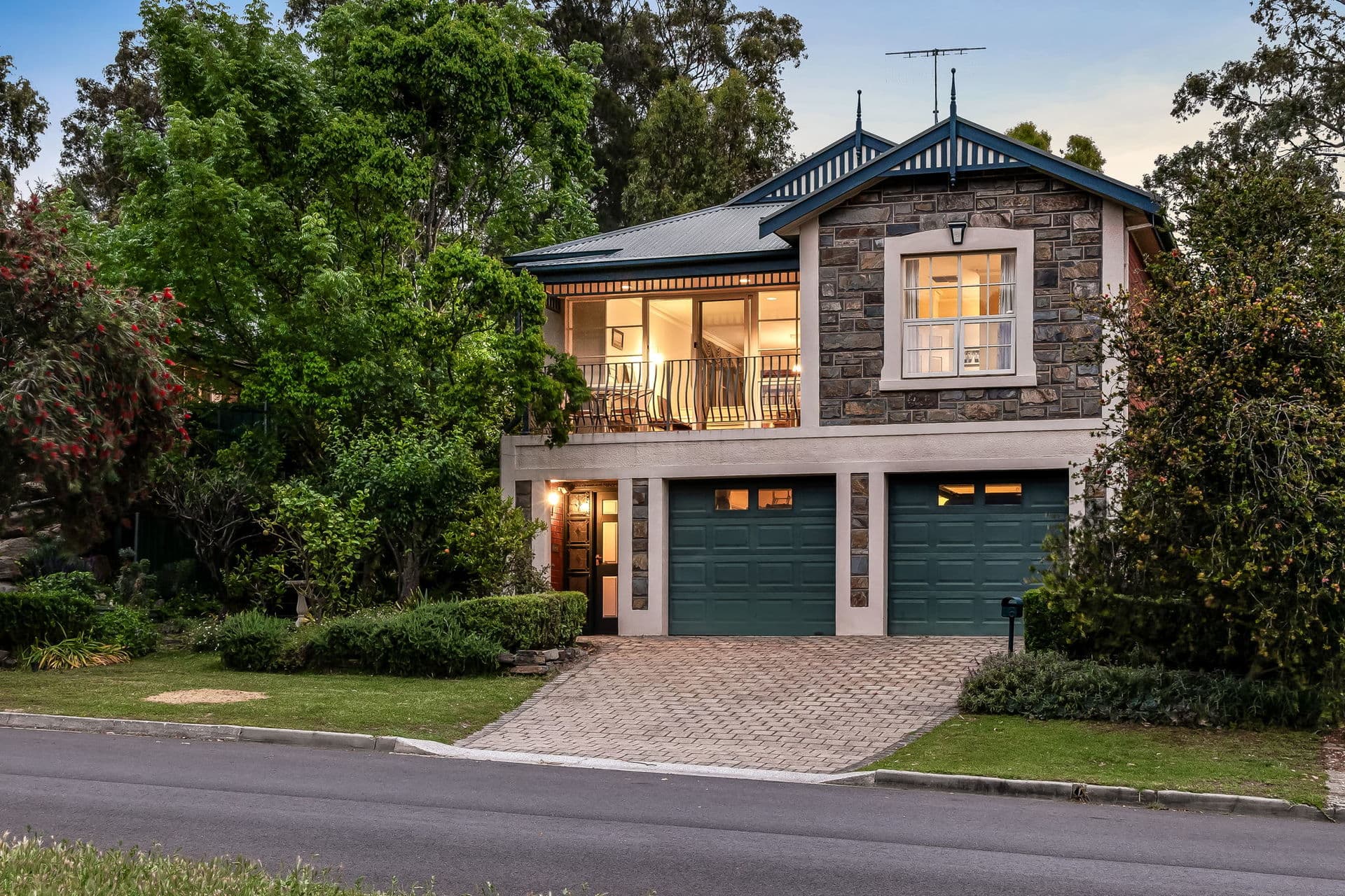 16 Cooinda Crescent, Athelstone - Thumbnail 2