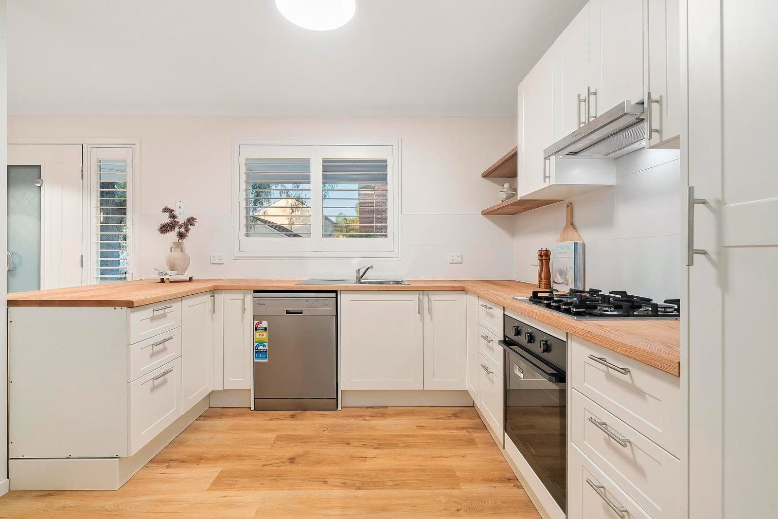27-29 McTaggart Street, Kensington VIC 3031, Kensington - Thumbnail 7