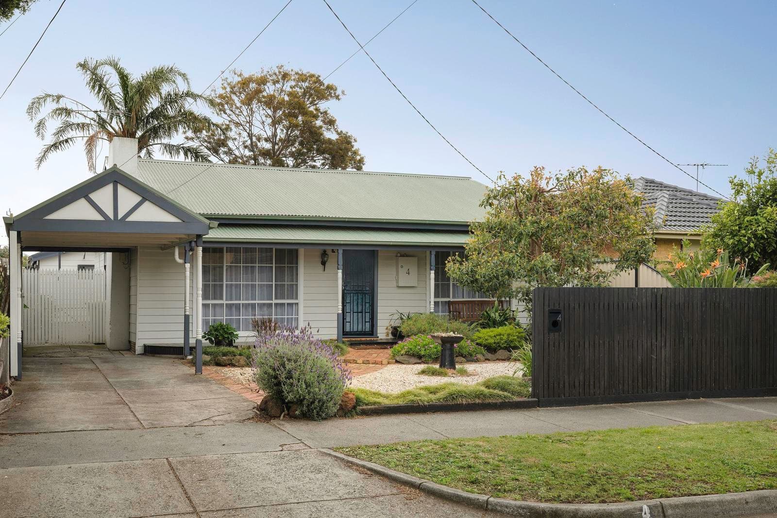 4 Lloyd Avenue, Reservoir VIC 3073, Reservoir - Image 1
