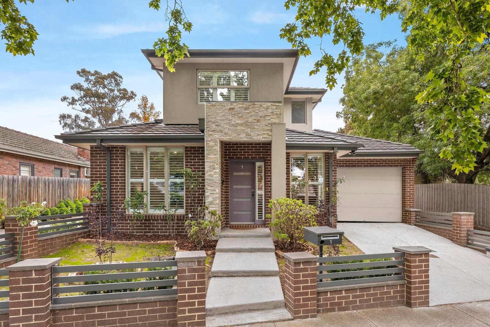 1/17 Mooltan Street, Travancore VIC 3032, Travancore - Image 1