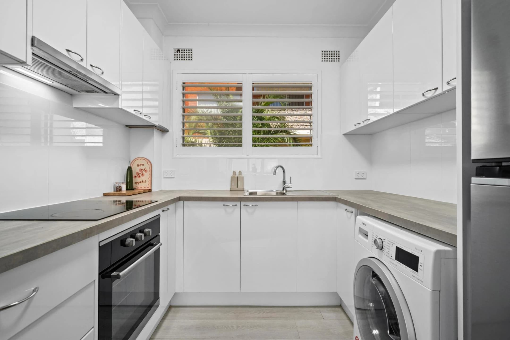 2 / 117 Pacific Parade, Dee Why NSW 2099, Dee Why - Thumbnail 6