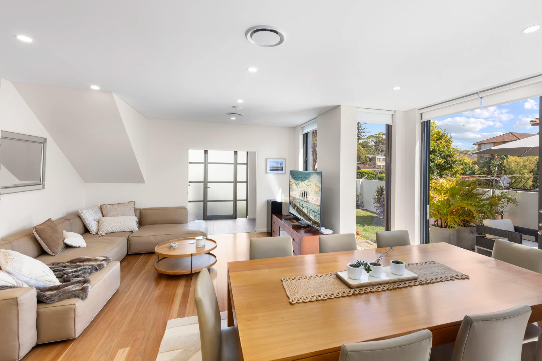 11B Clyde Road, Dee Why NSW 2099, Dee Why - Thumbnail 5