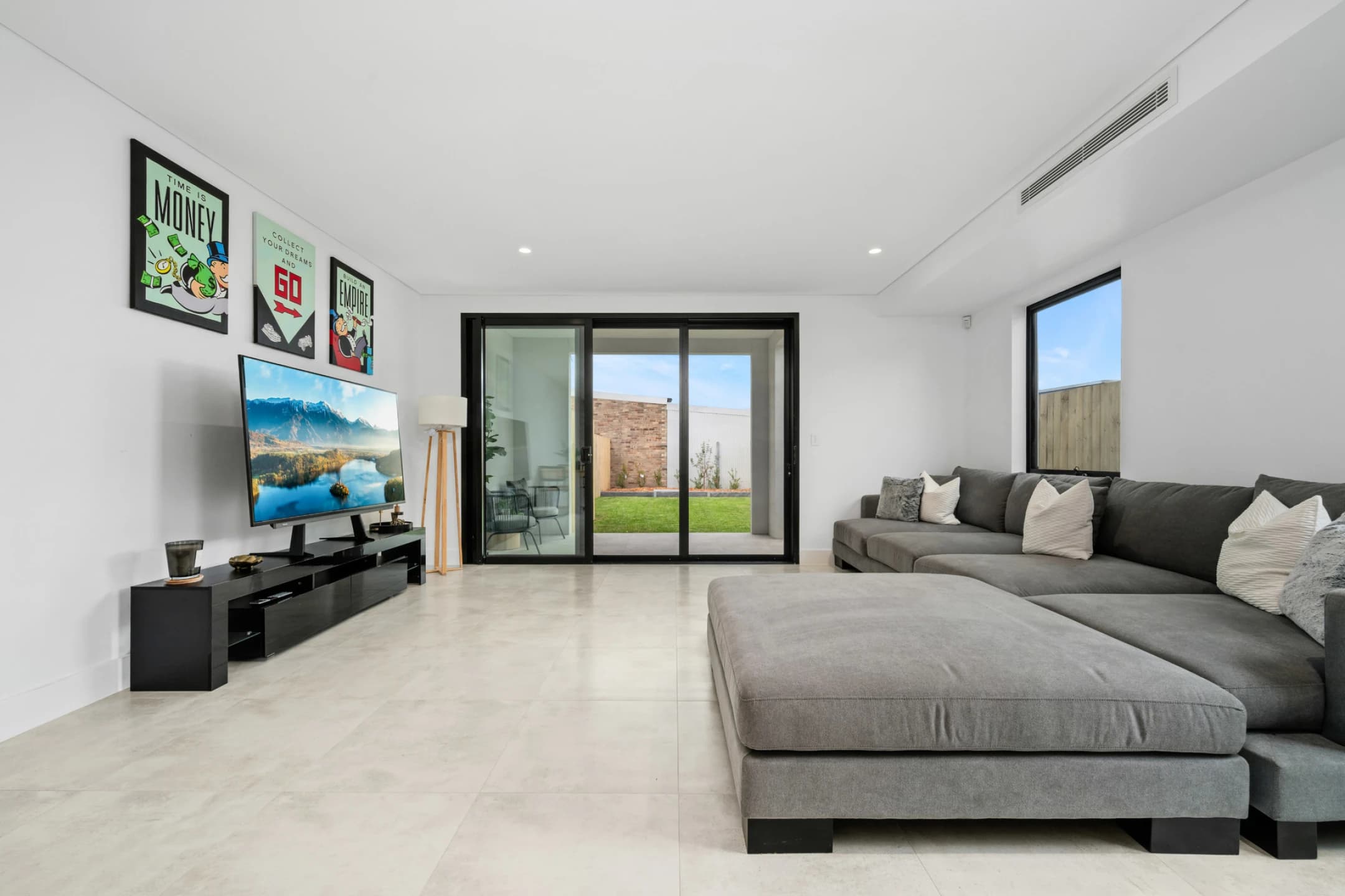 3 Pine Avenue, Brookvale NSW 2100, Brookvale - Thumbnail 4