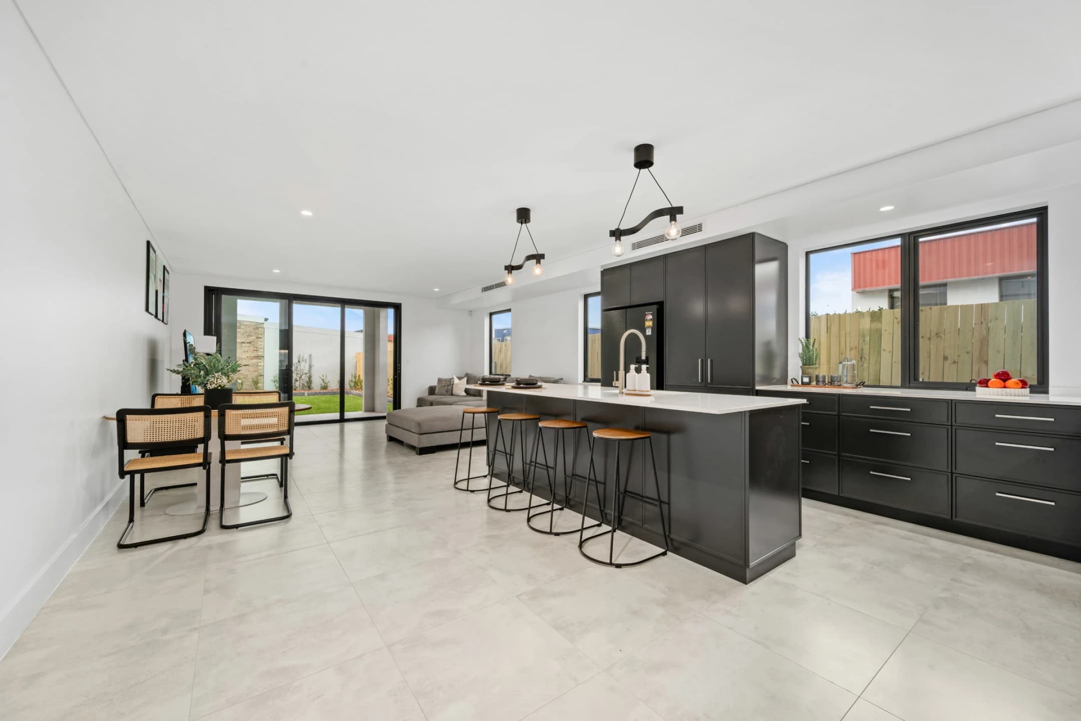 3 Pine Avenue, Brookvale NSW 2100, Brookvale - Thumbnail 6
