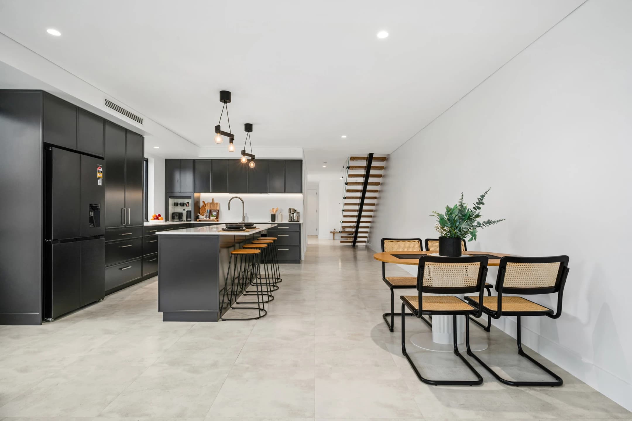 3 Pine Avenue, Brookvale NSW 2100, Brookvale - Thumbnail 7