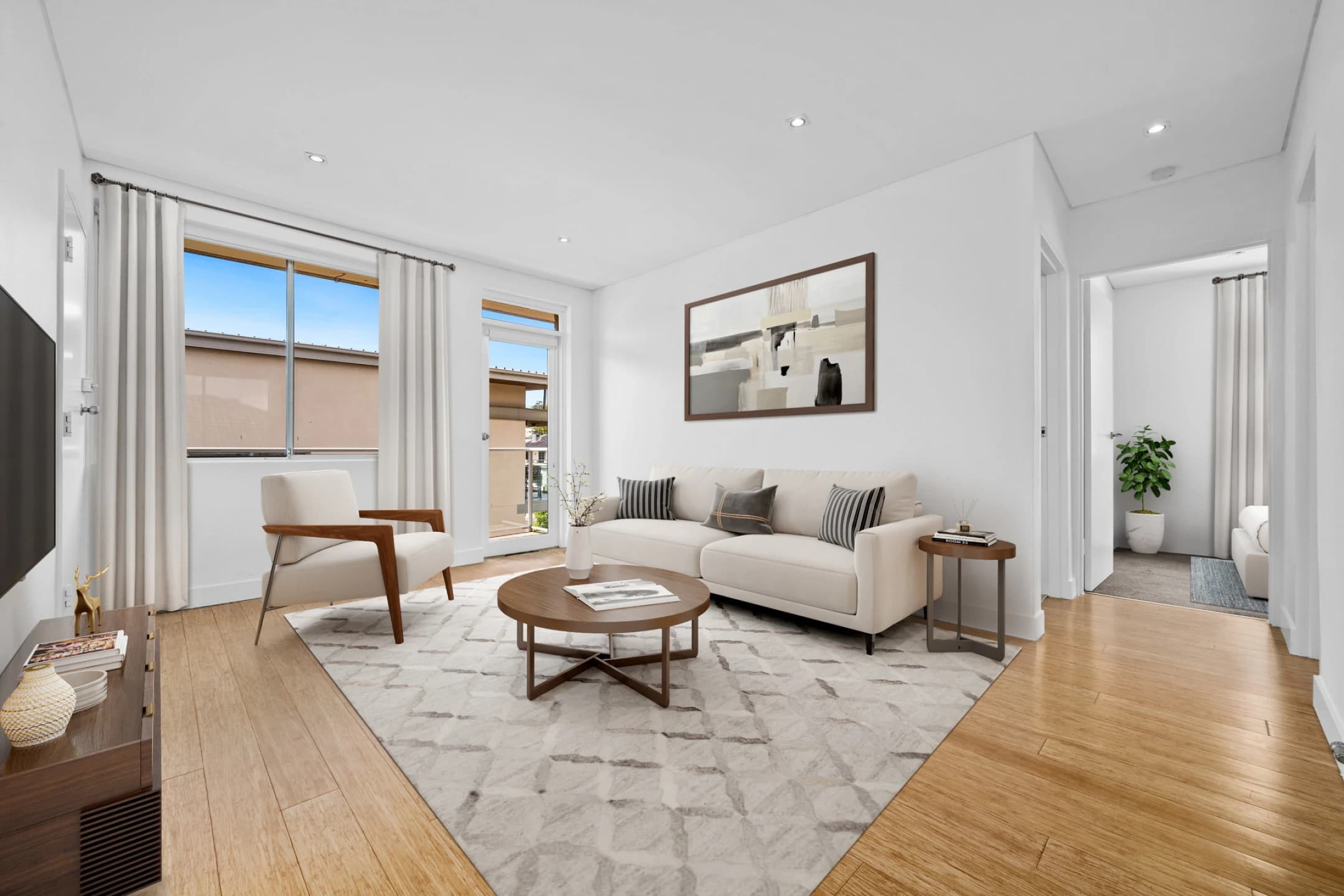 5 / 98 Howard Avenue, Dee Why NSW 2099, Dee Why - Thumbnail 2