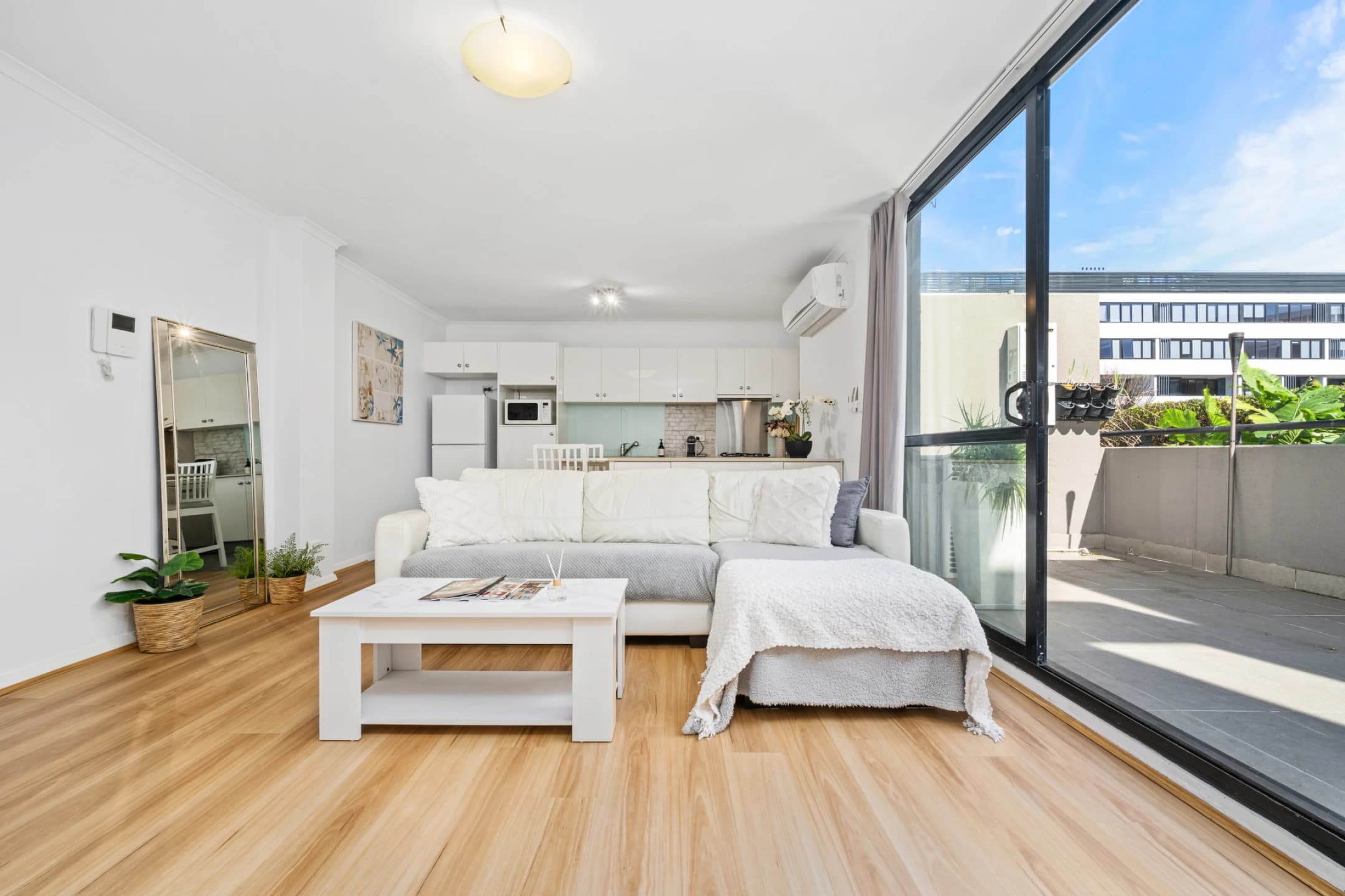 9 / 23 Howard Avenue, Dee Why NSW 2099, Dee Why - Thumbnail 4