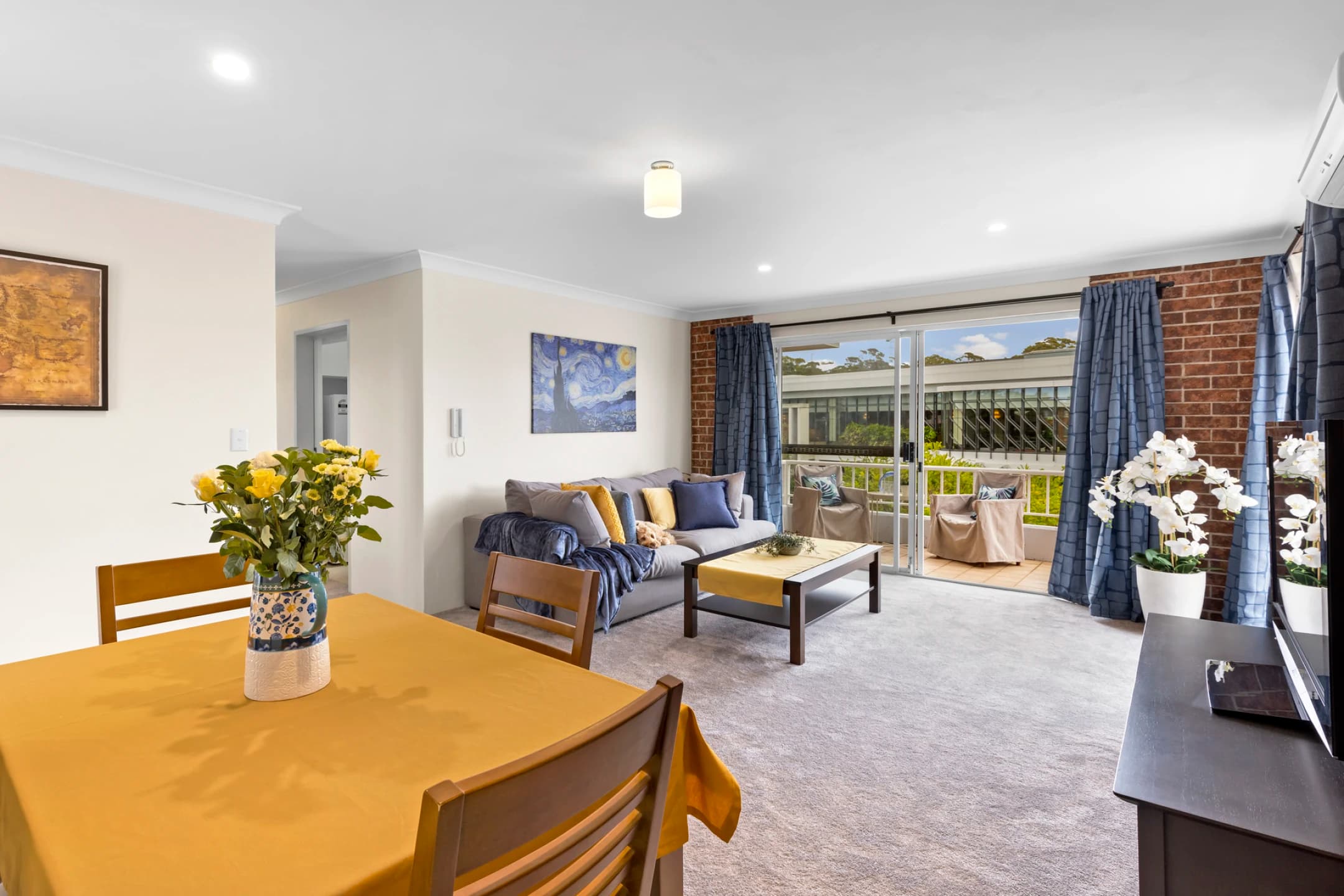 9 / 5 Clarence Avenue, Dee Why NSW 2099, Dee Why - Thumbnail 2