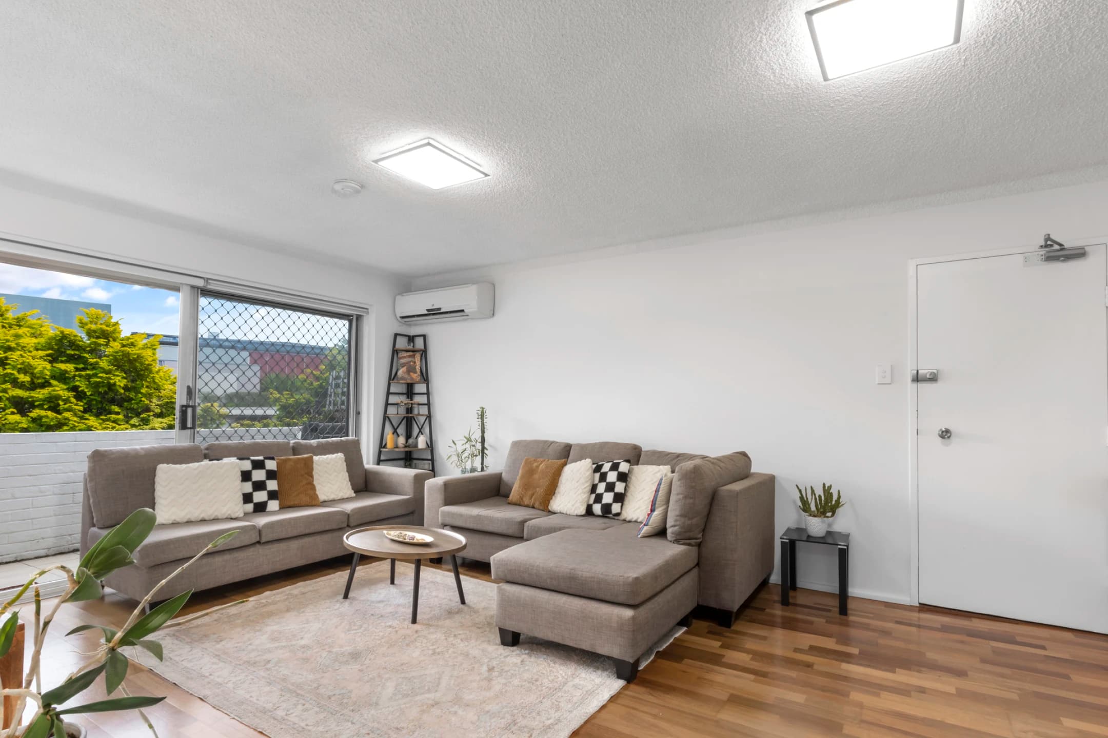 7 / 7 Clarence Avenue, Dee Why NSW 2099, Dee Why - Thumbnail 4