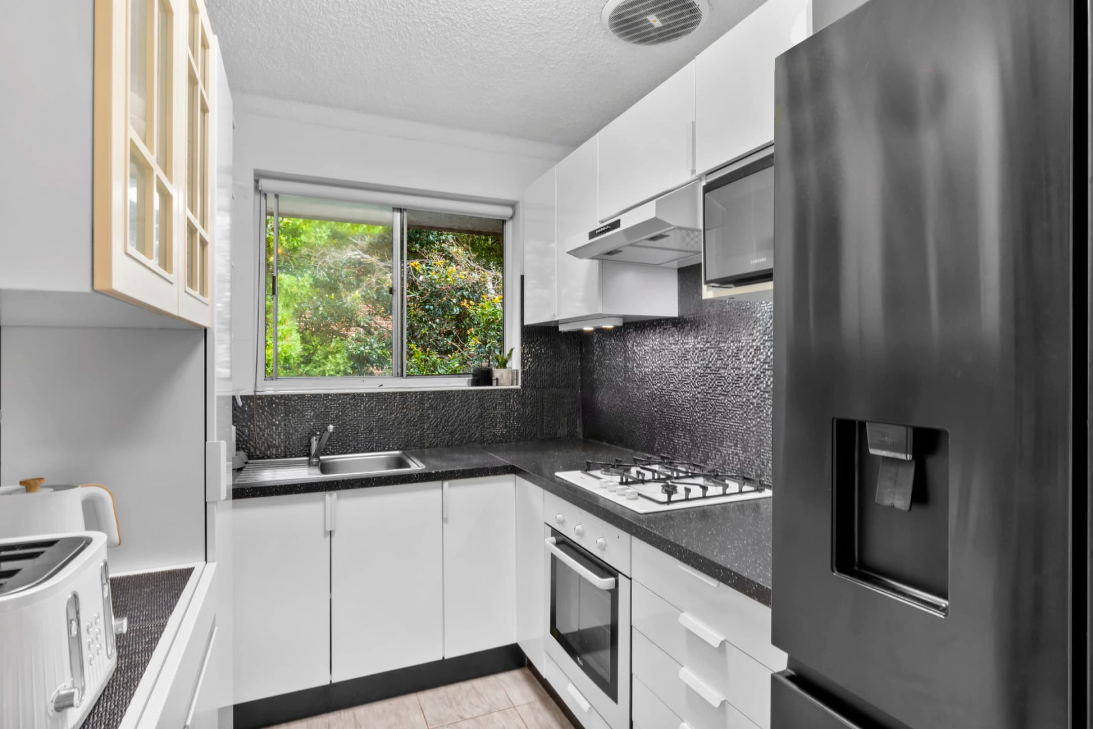 7 / 7 Clarence Avenue, Dee Why NSW 2099, Dee Why - Thumbnail 7