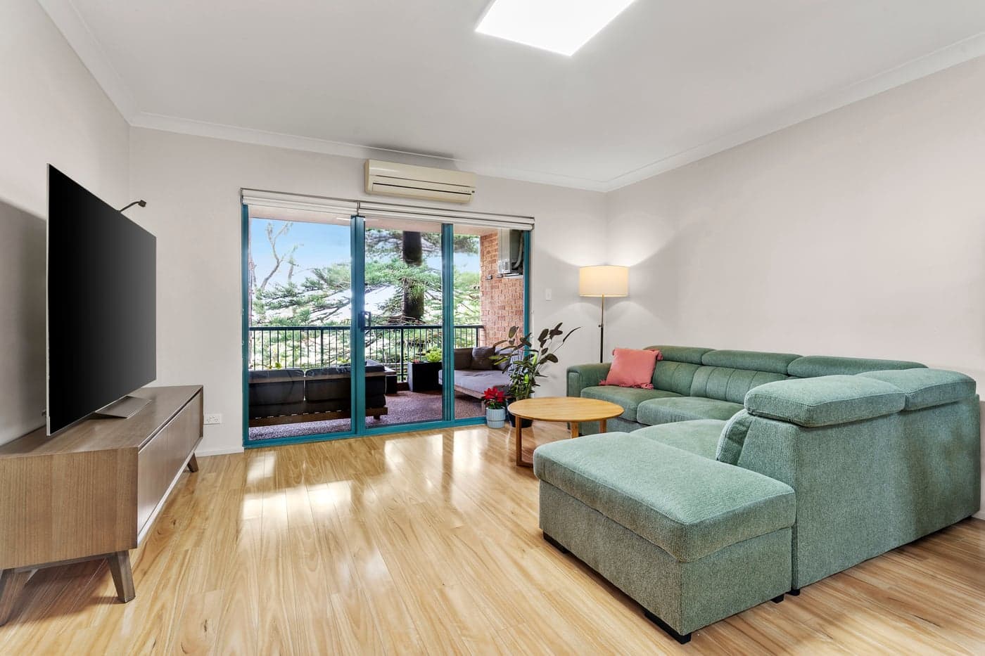 12/17-21 Willock Avenue, Miranda - Image 1