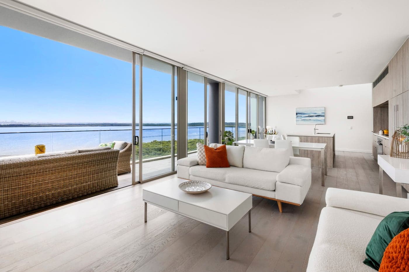 702/3 Dune Walk, Woolooware - Thumbnail 4