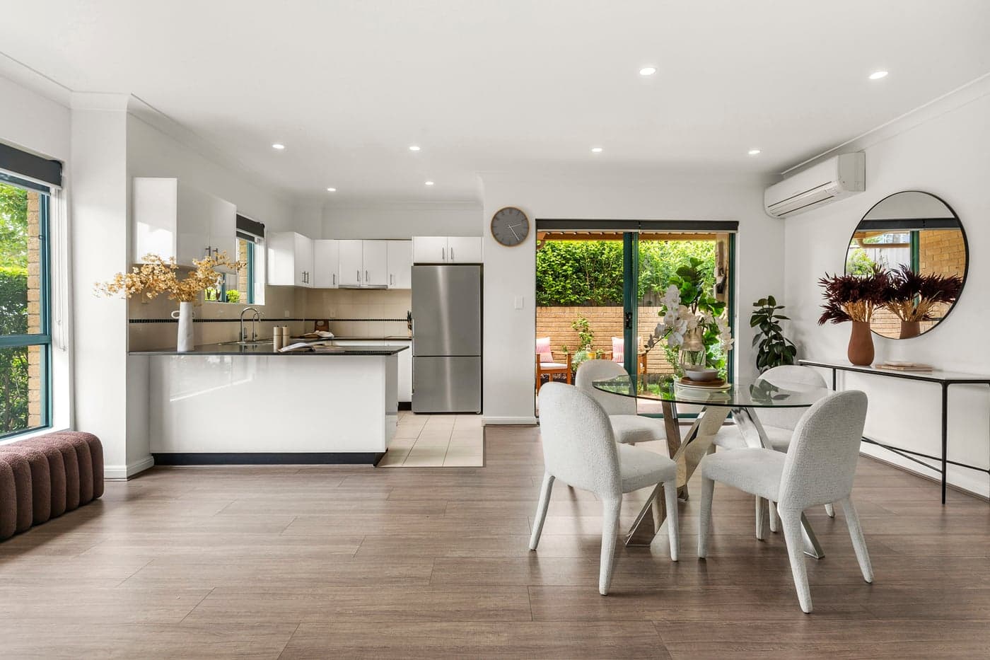 2/109-111 President Avenue, Miranda - Thumbnail 2