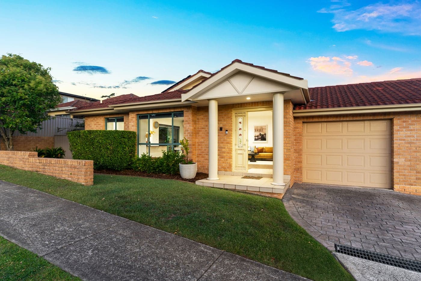 2/109-111 President Avenue, Miranda - Thumbnail 3