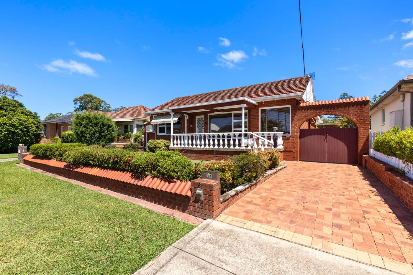 16 Pacific Street, Caringbah South - Image 1
