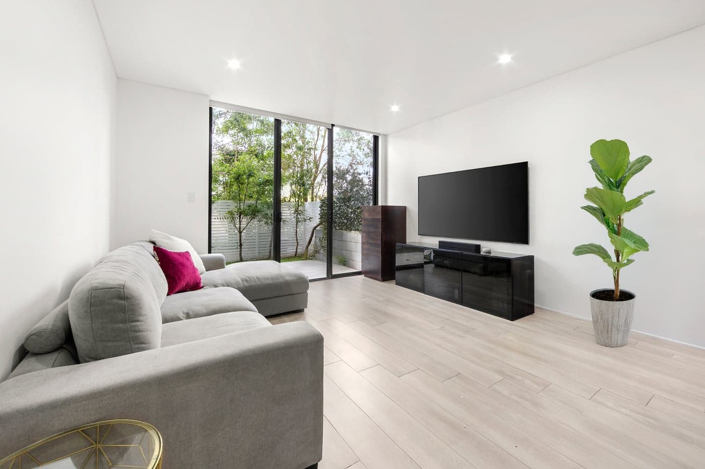 G02/316 Taren Point Road, Caringbah - Thumbnail 2