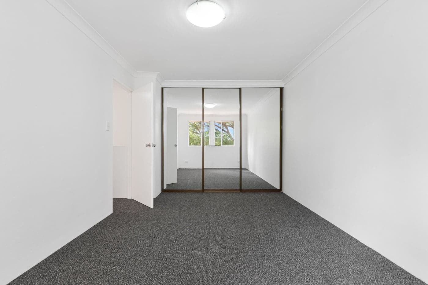 45/113-125 Karimbla Road, Miranda - Thumbnail 3