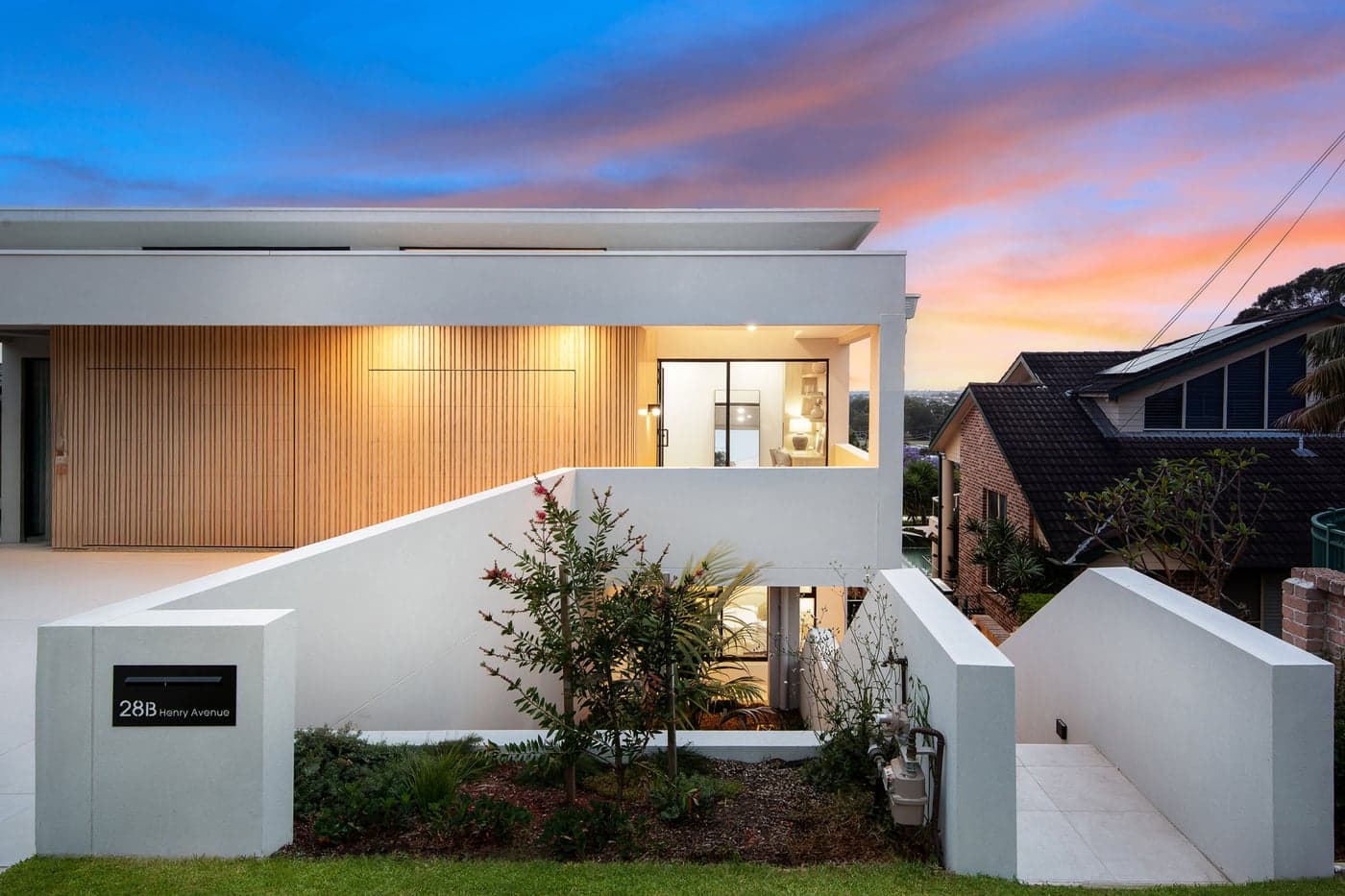 28B Henry Avenue, Sylvania - Image 1