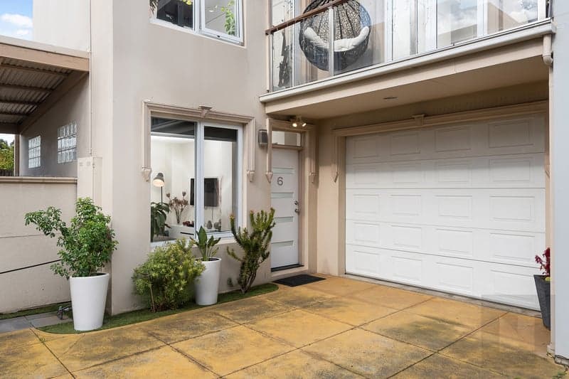 6/59-61 Aitken Street, Williamstown - Thumbnail 2