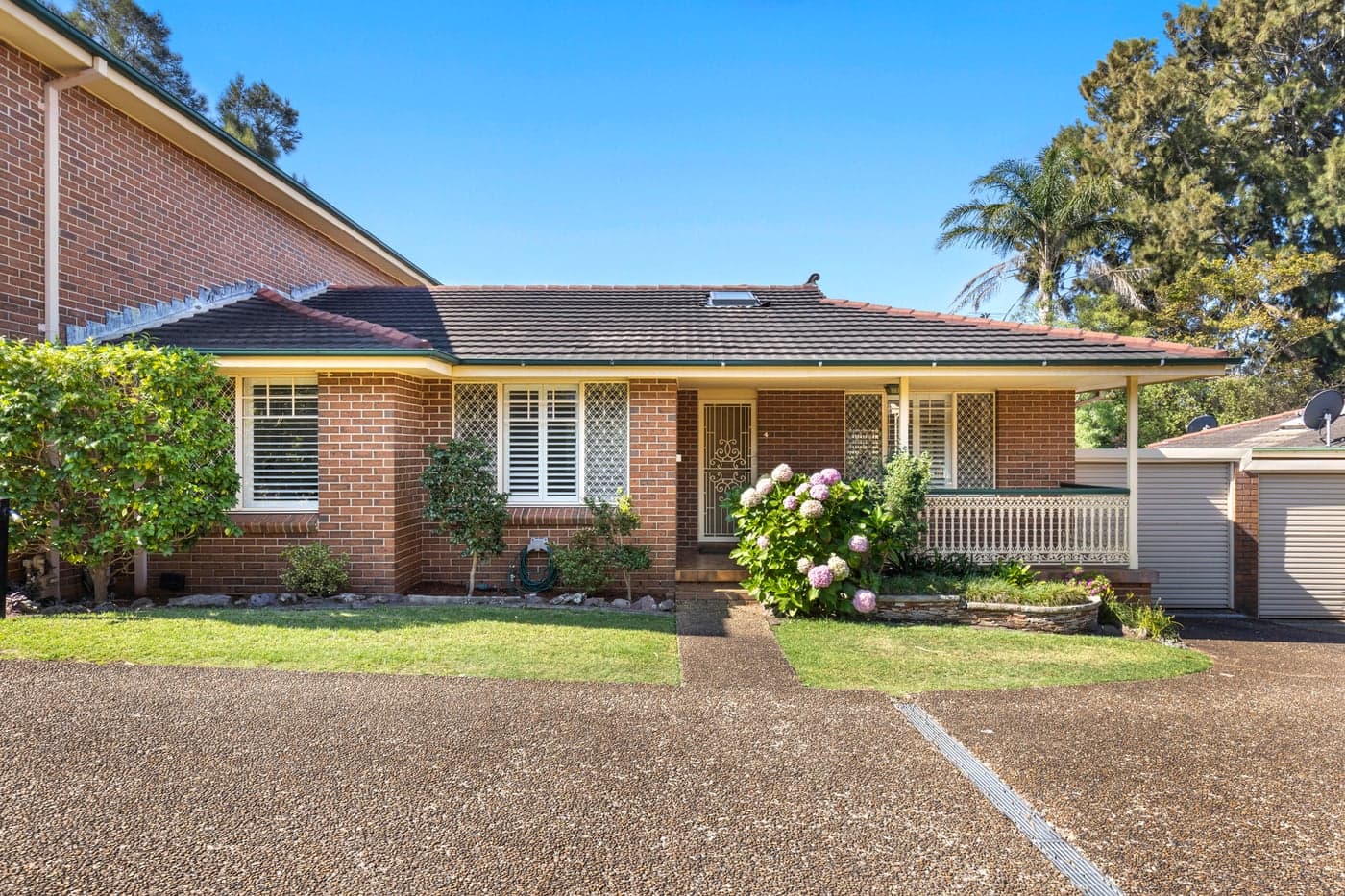 4/26-28 Wallumatta Road, Caringbah - Thumbnail 2