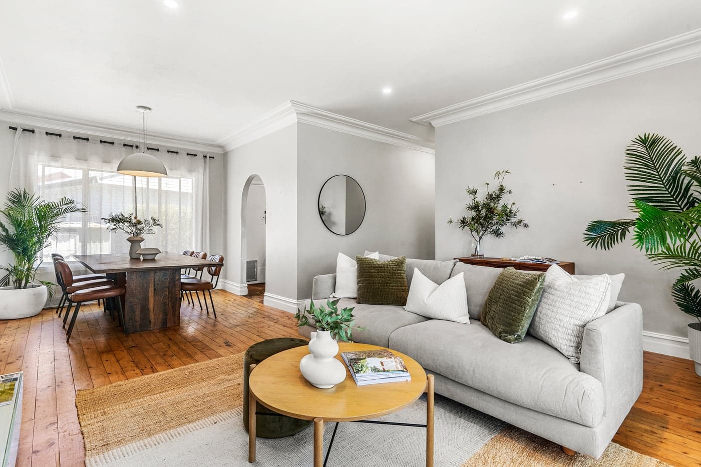 111 Bunarba Road, Gymea Bay - Thumbnail 2