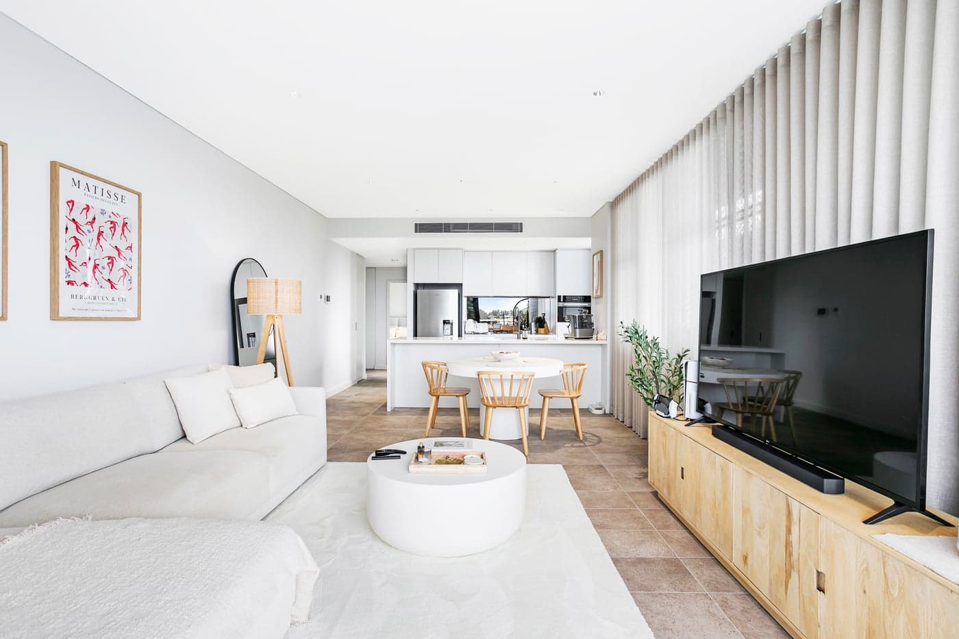 408/4 Fordham Way, Oran Park - Thumbnail 3