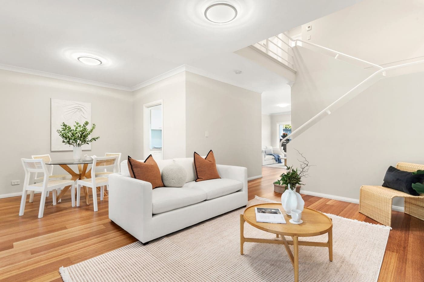 2/171 Burraneer Bay Road, Caringbah South - Image 1