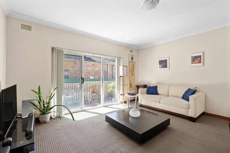 8/44-46 Henson Street, Summer Hill - Thumbnail 2