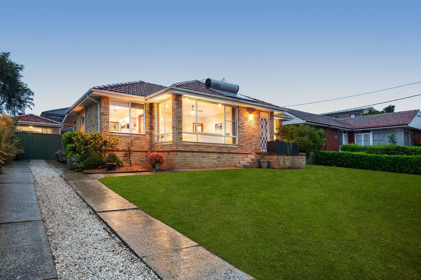 6 Karda Place, Gymea - Image 1