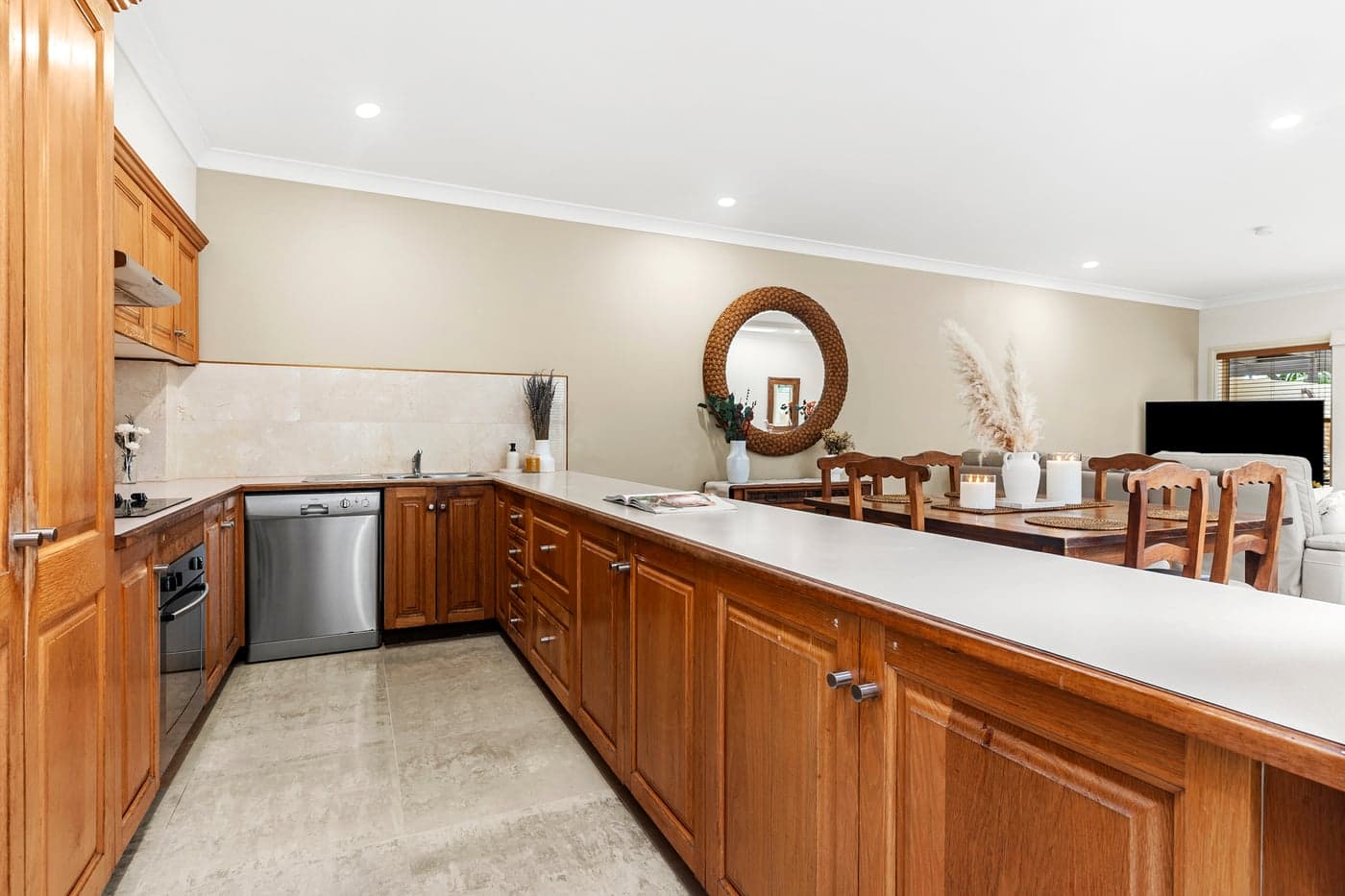 28B Crammond Boulevarde, Caringbah - Thumbnail 4
