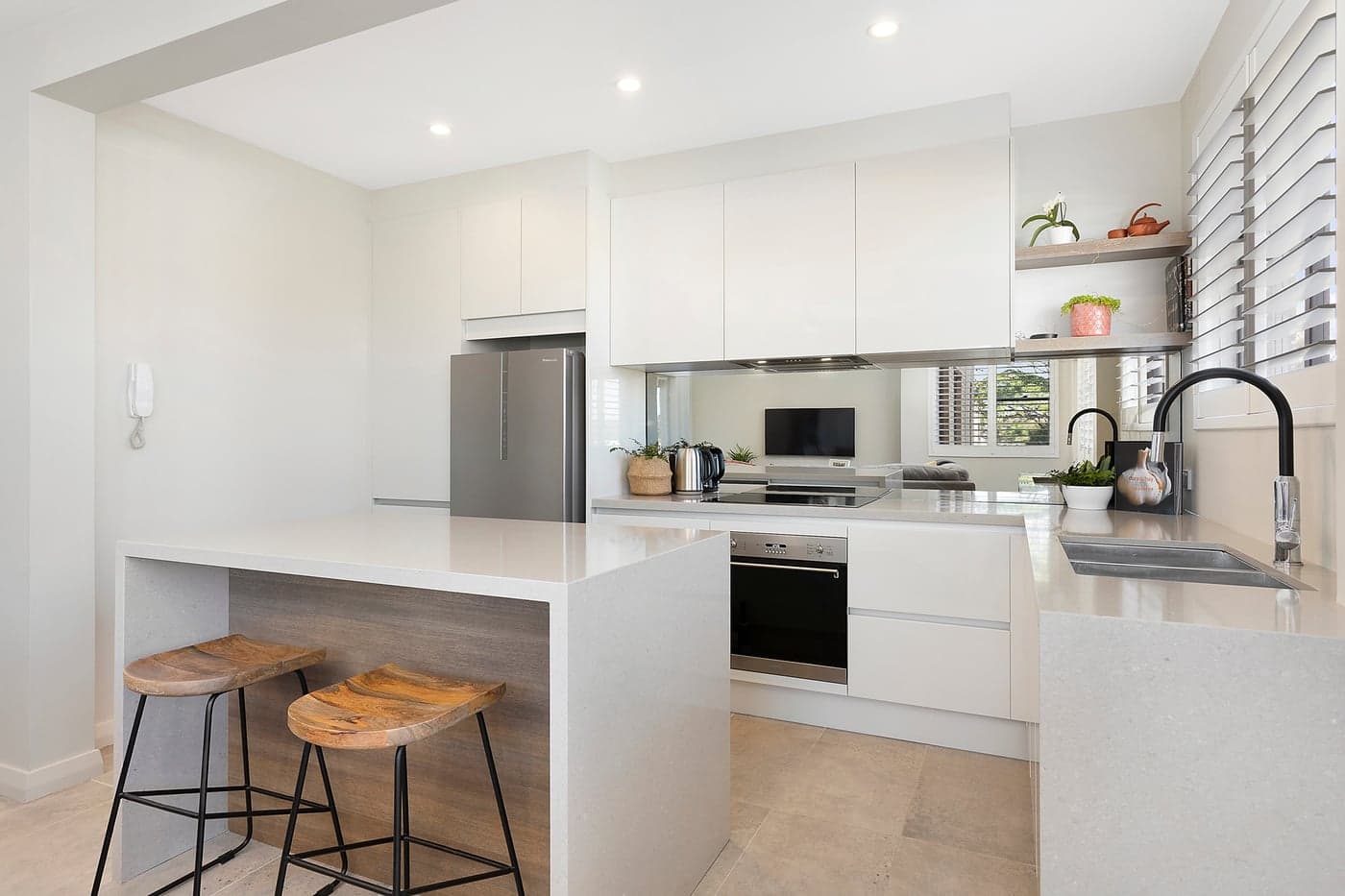 2/21-25 Burraneer Bay Road, Cronulla - Thumbnail 2