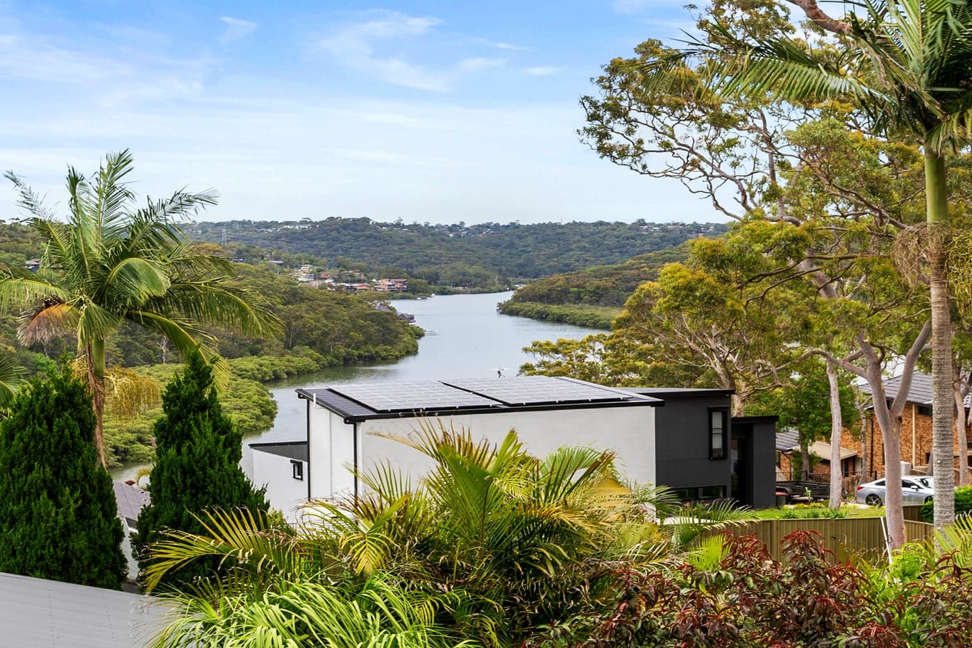1/6 Tideswell Street, Illawong - Thumbnail 2