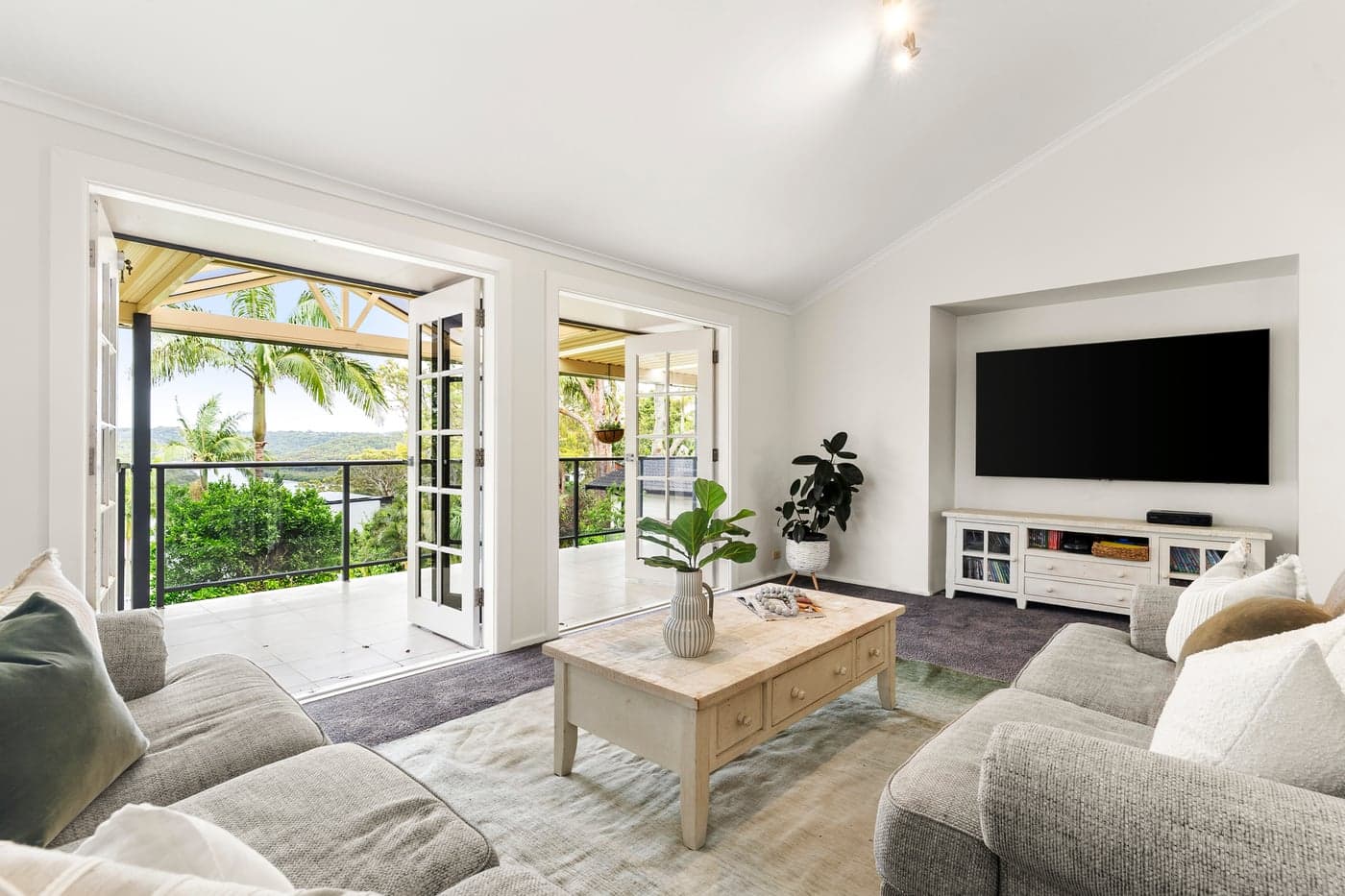 1/6 Tideswell Street, Illawong - Thumbnail 4