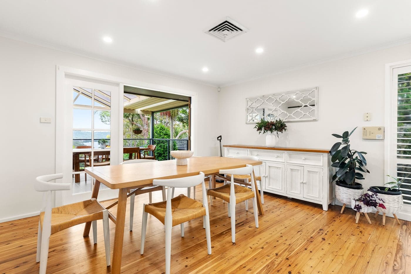 1/6 Tideswell Street, Illawong - Thumbnail 6